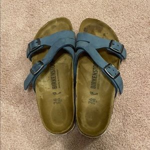 Birkenstock crossovers